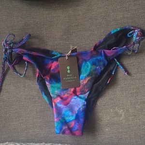 New never worn Mia Marcelle String Bottom